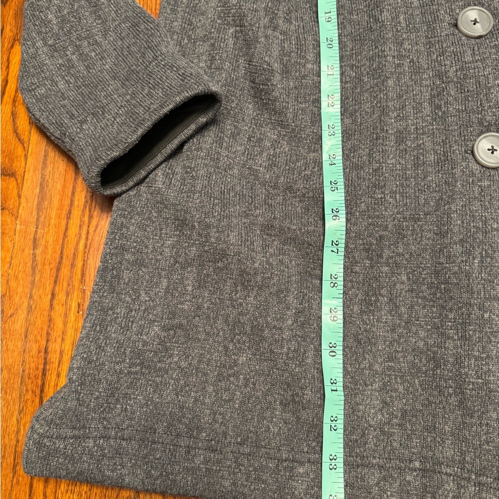 Patagonia Women's Gray Jacket - Picture 12 of 13